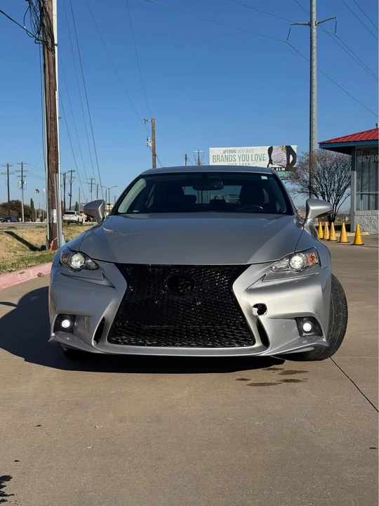 2015 Lexus IS 3rd Gen - Image 6 of 15