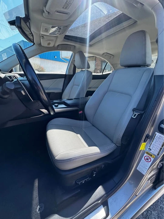 2015 Lexus IS 3rd Gen - Image 5 of 10