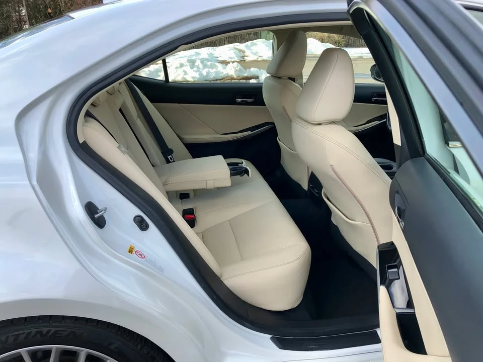 2015 Lexus IS 3rd Gen - Image 12 of 20