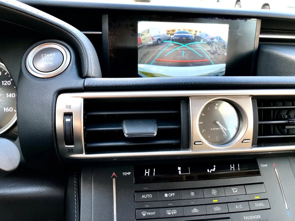 2015 Lexus IS 3rd Gen - Image 16 of 20