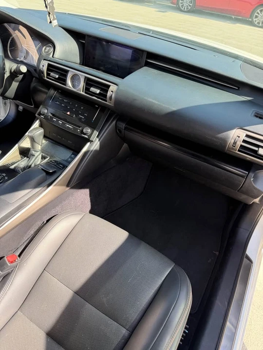 2015 Lexus IS 3rd Gen - Image 11 of 11