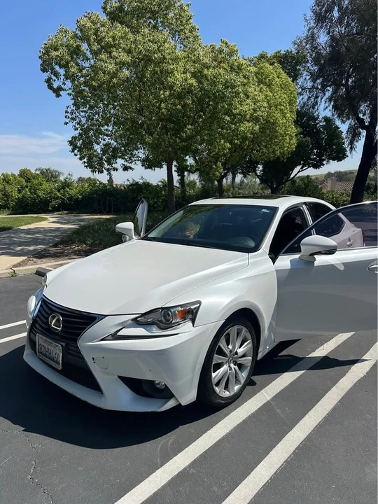 2015 Lexus IS 3rd Gen - Image 15 of 18