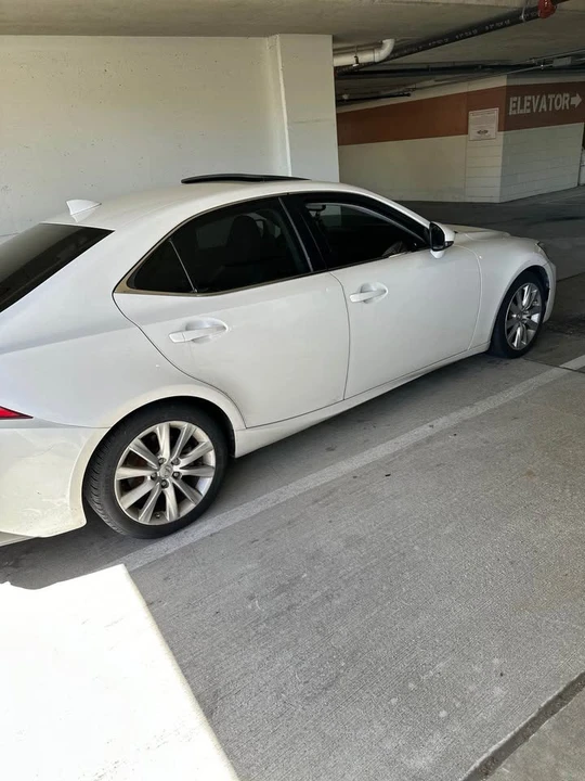 2015 Lexus IS 3rd Gen - Image 6 of 11