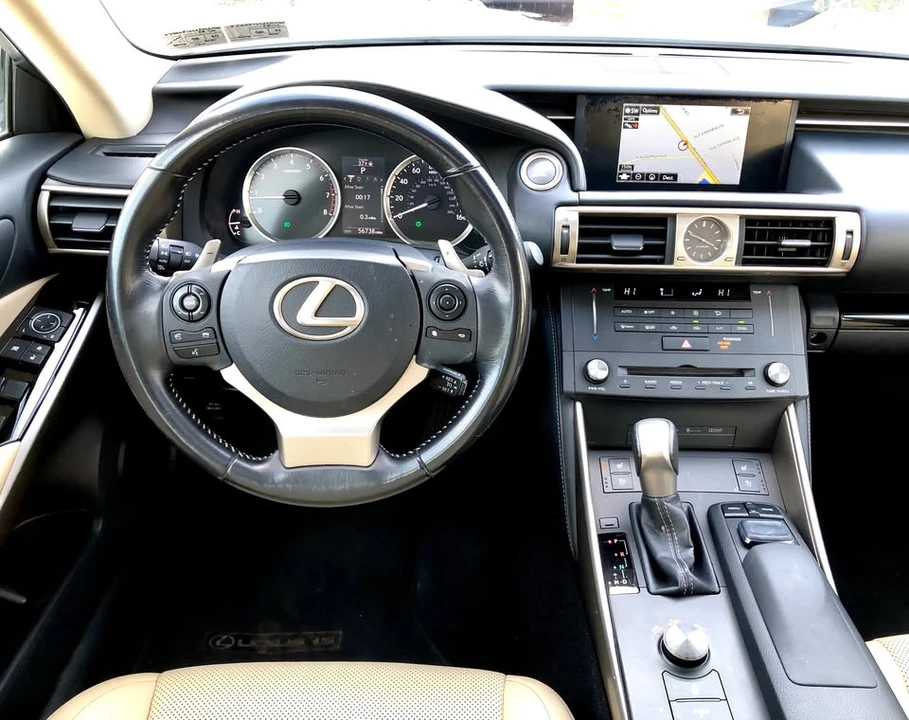 2015 Lexus IS 3rd Gen - Image 14 of 20