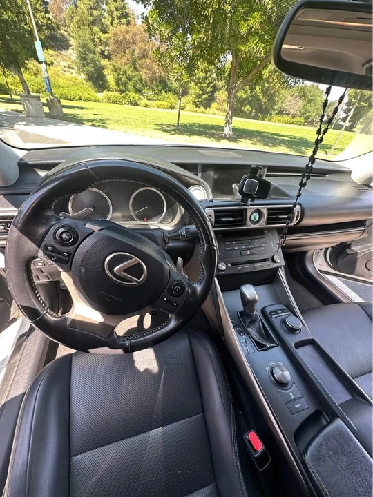 2015 Lexus IS 3rd Gen - Image 12 of 18