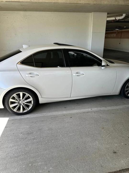 2015 Lexus IS 3rd Gen - Image 7 of 11