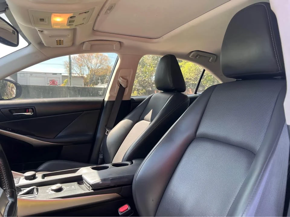 2015 Lexus IS 3rd Gen - Image 10 of 10