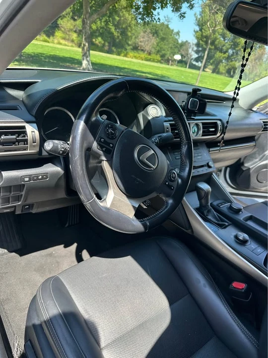 2015 Lexus IS 3rd Gen - Image 10 of 18