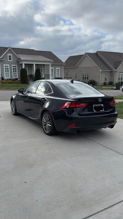 2015 Lexus IS 3rd Gen - Image 4 of 10