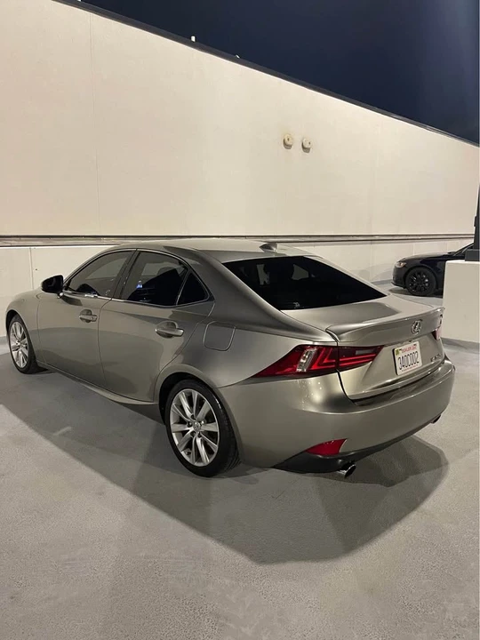 2015 Lexus IS 3rd Gen - Image 4 of 13