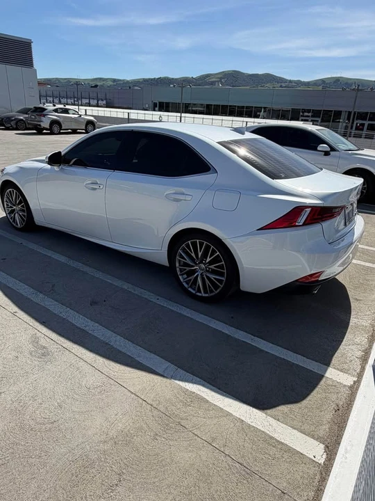2015 Lexus IS 3rd Gen - Image 4 of 11