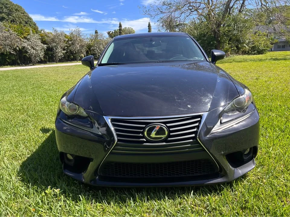2015 Lexus IS 3rd Gen - Image 5 of 10