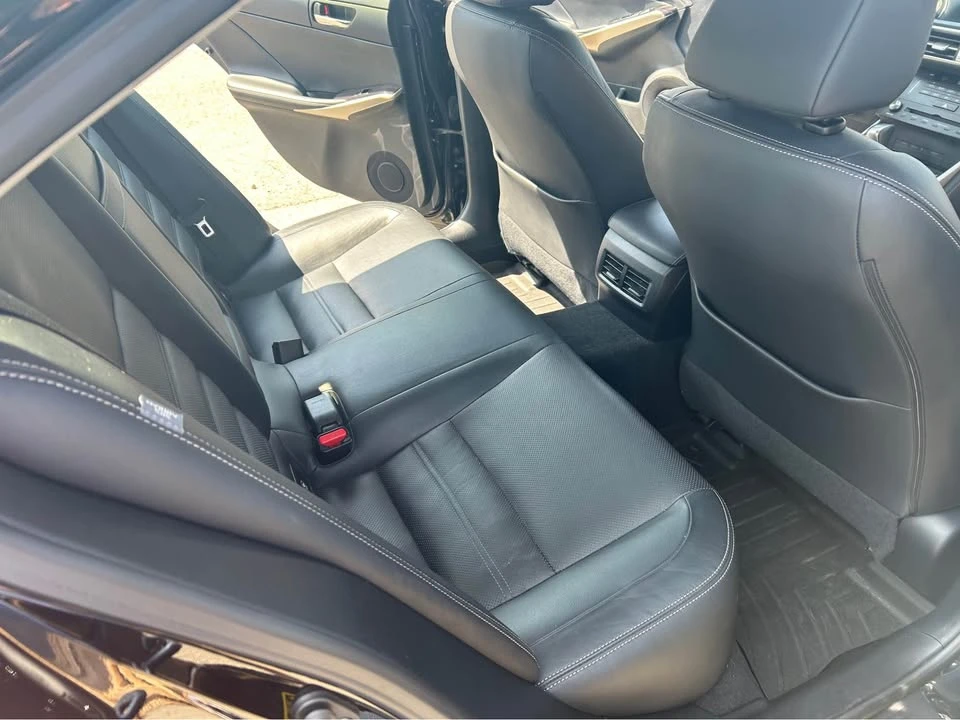 2015 Lexus IS 3rd Gen - Image 9 of 15