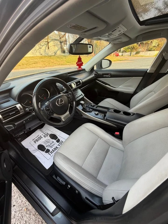 2015 Lexus IS 3rd Gen - Image 5 of 11