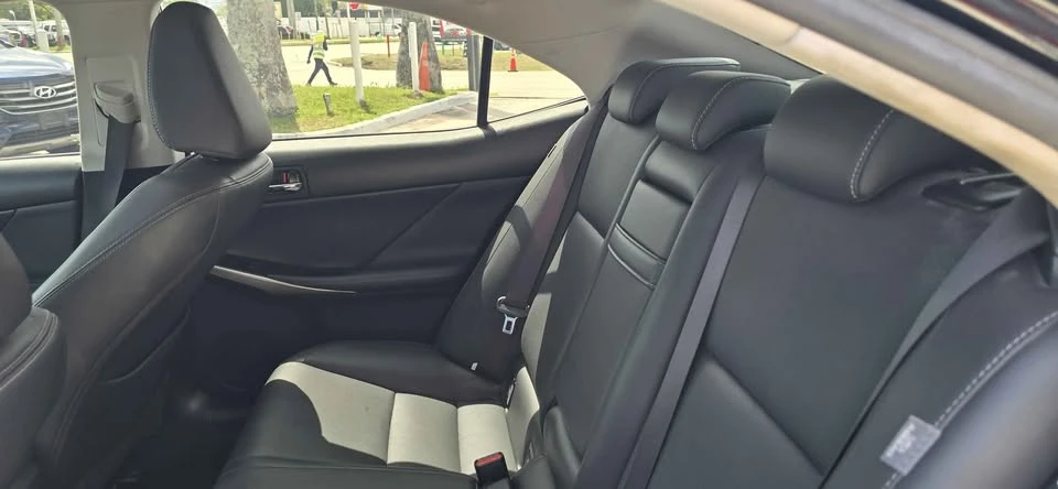 2015 Lexus IS 3rd Gen - Image 10 of 10