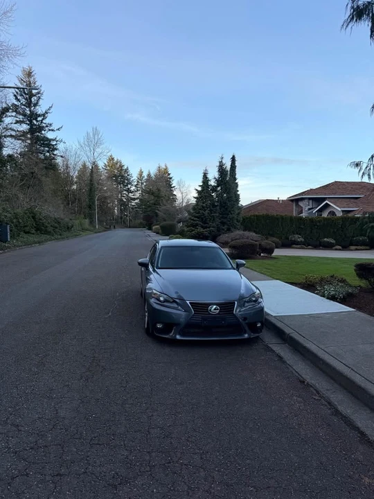 2015 Lexus IS 3rd Gen - Image 4 of 13