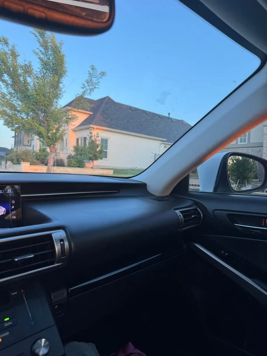 2015 Lexus IS 3rd Gen - Image 11 of 12