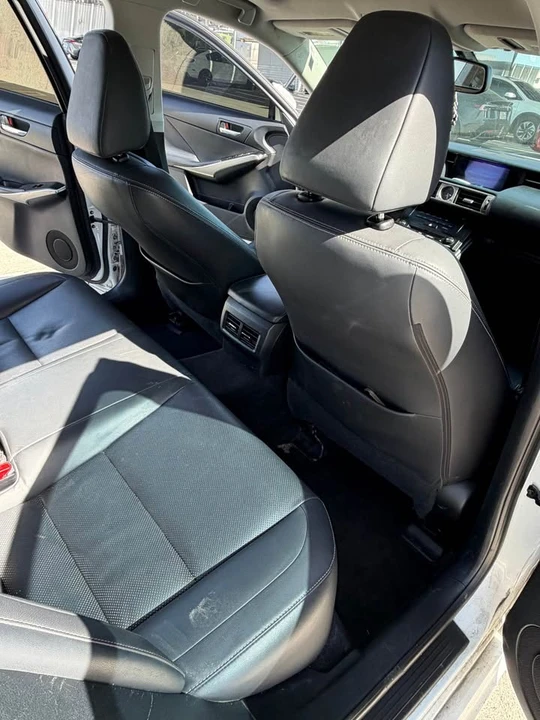 2015 Lexus IS 3rd Gen - Image 10 of 11