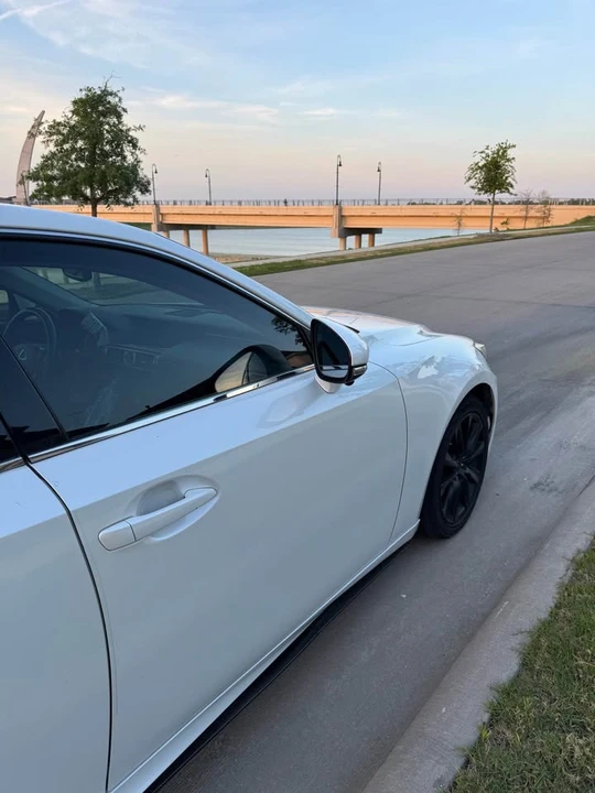 2015 Lexus IS 3rd Gen - Image 6 of 12