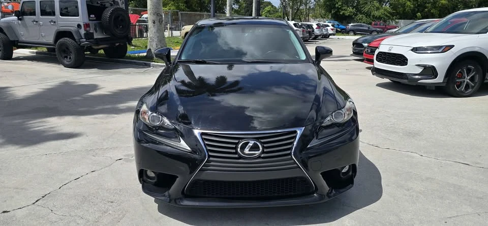 2015 Lexus IS 3rd Gen - Image 6 of 10