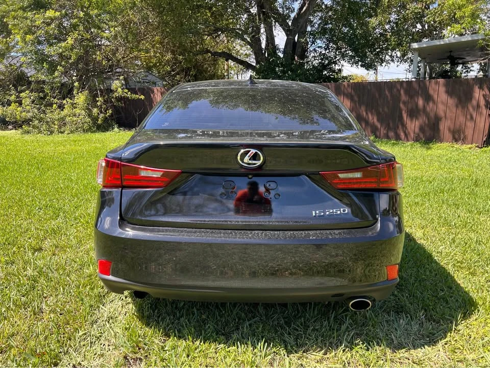2015 Lexus IS 3rd Gen - Image 6 of 10