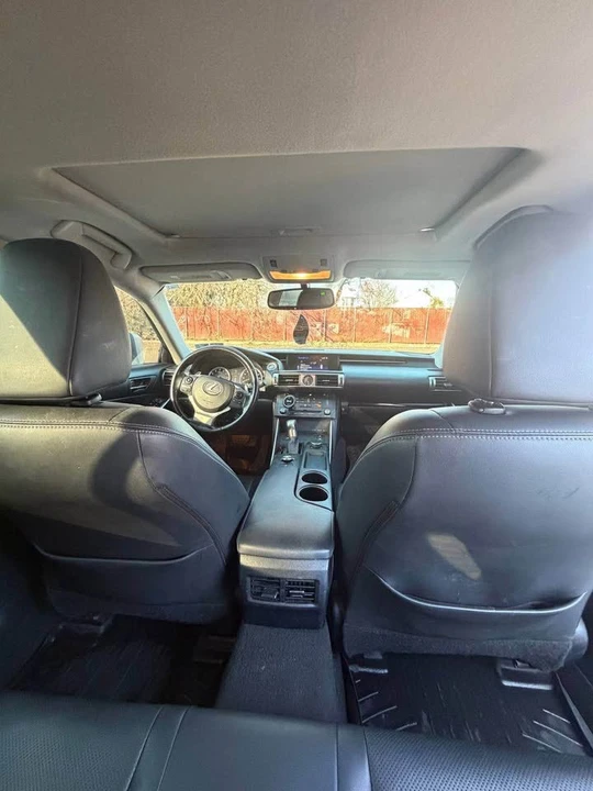 2015 Lexus IS 3rd Gen - Image 14 of 18