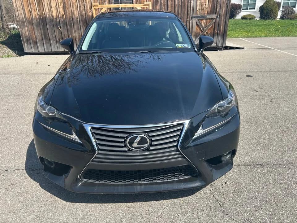 2015 Lexus IS 3rd Gen - Image 4 of 15
