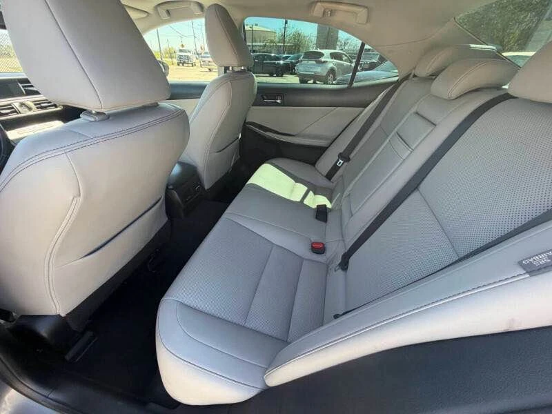 2015 Lexus IS 3rd Gen - Image 8 of 9