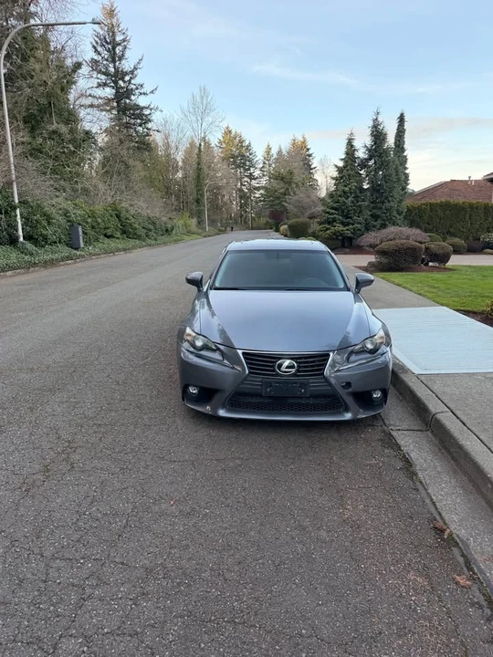 2015 Lexus IS 3rd Gen - Image 5 of 13
