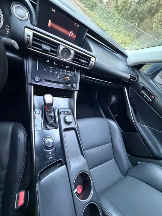 2015 Lexus IS 3rd Gen - Image 13 of 13