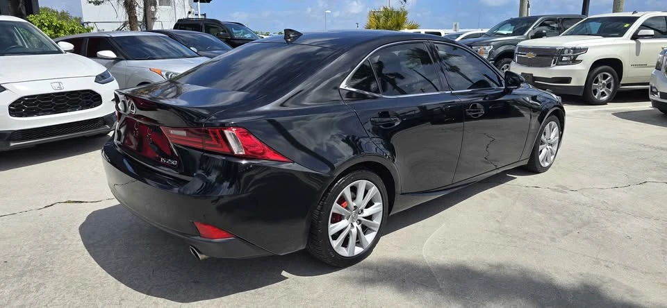 2015 Lexus IS 3rd Gen - Image 4 of 10