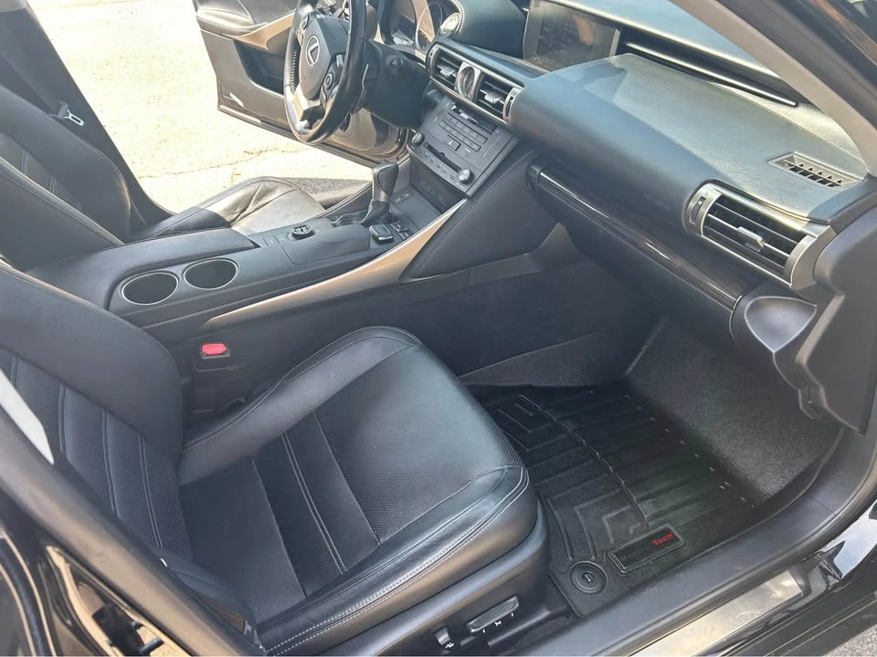 2015 Lexus IS 3rd Gen - Image 8 of 15