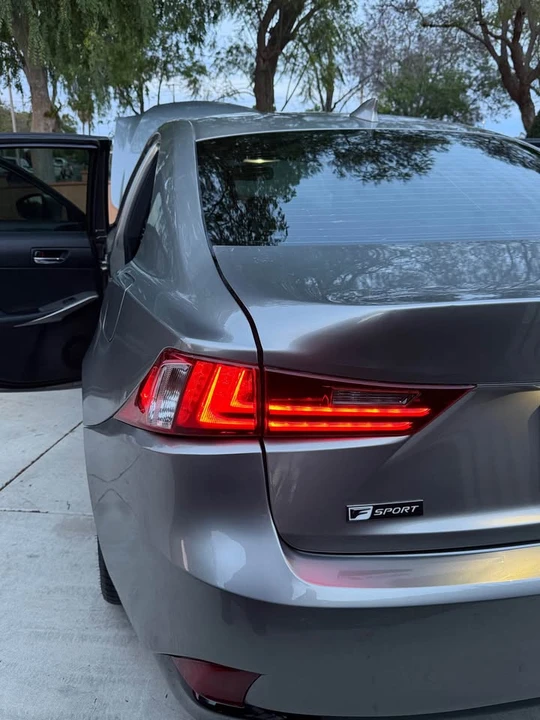2015 Lexus IS 3rd Gen - Image 5 of 12
