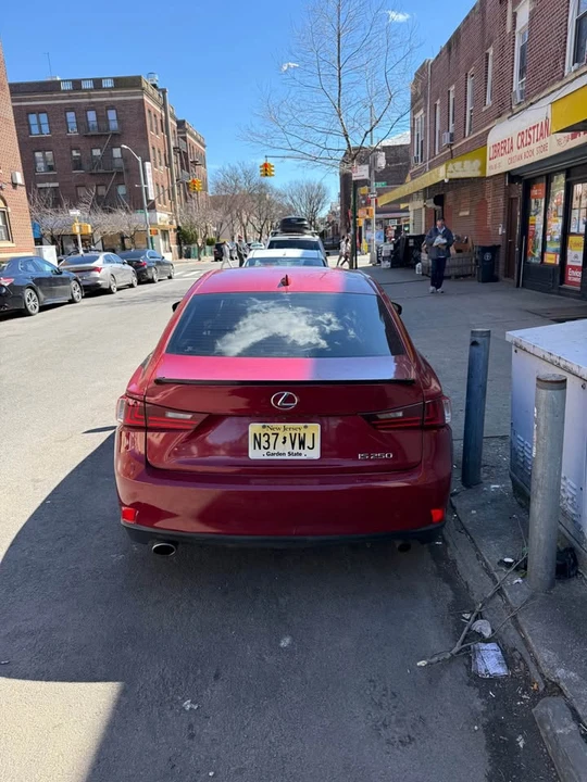 2015 Lexus IS 3rd Gen - Image 5 of 12
