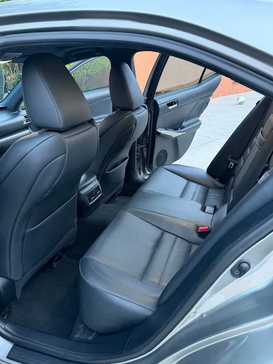 2015 Lexus IS 3rd Gen - Image 6 of 12