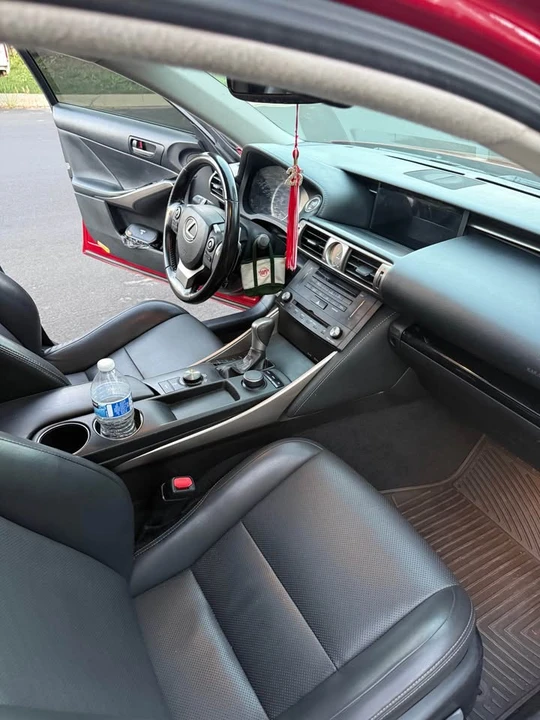 2015 Lexus IS 3rd Gen - Image 15 of 15