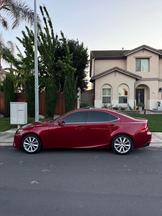 2015 Lexus IS 3rd Gen - Image 3 of 15