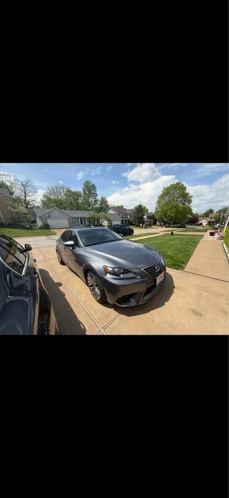 2015 Lexus IS 3rd Gen - Image 4 of 6