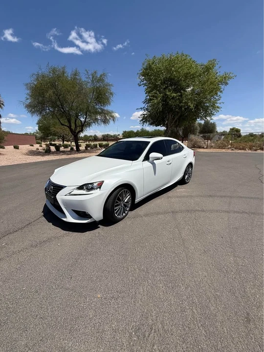 2015 Lexus IS 3rd Gen - Image 8 of 13