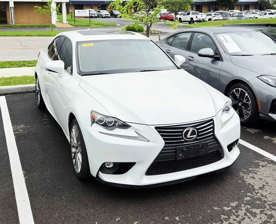 2015 Lexus IS 3rd Gen - Image 3 of 7