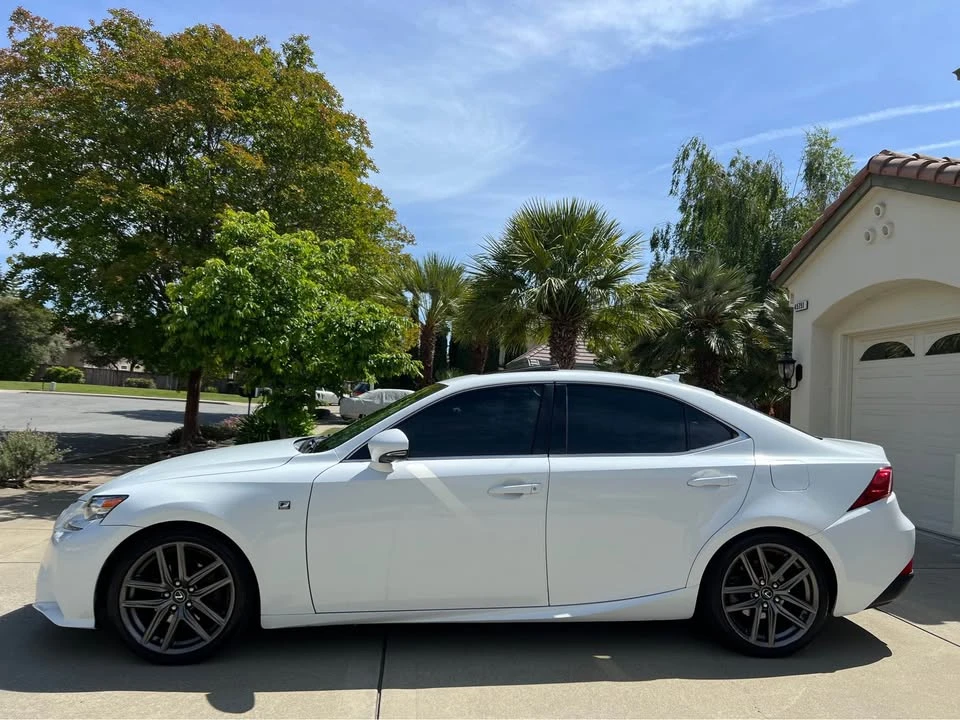 2015 Lexus IS 3rd Gen - Image 5 of 13
