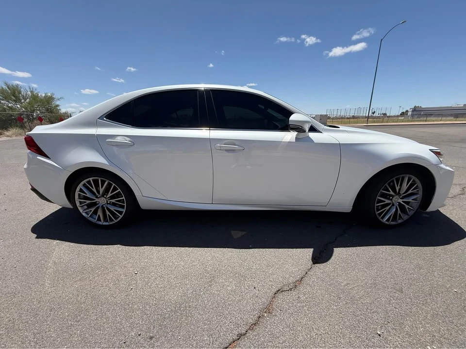 2015 Lexus IS 3rd Gen - Image 4 of 13
