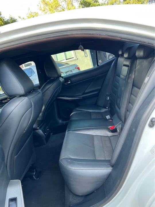 2015 Lexus IS 3rd Gen - Image 10 of 13