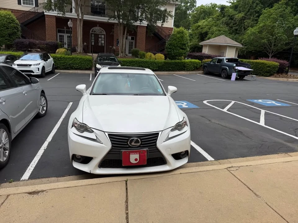 2015 Lexus IS 3rd Gen - Image 4 of 11