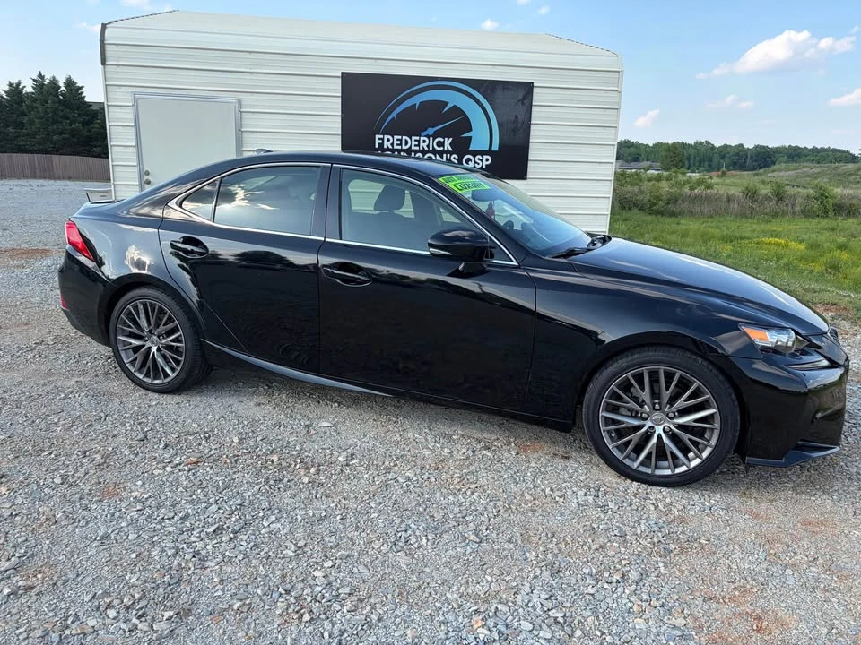 2015 Lexus IS 3rd Gen - Image 4 of 14