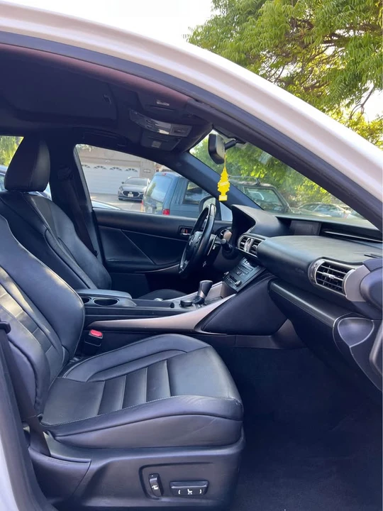 2015 Lexus IS 3rd Gen - Image 8 of 13
