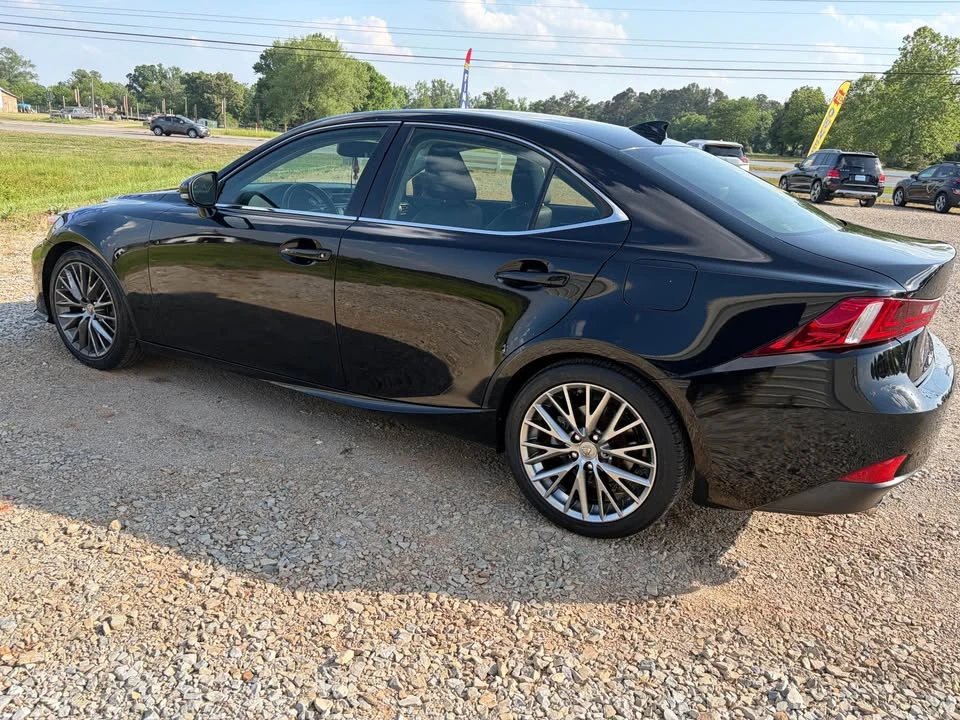 2015 Lexus IS 3rd Gen - Image 9 of 14