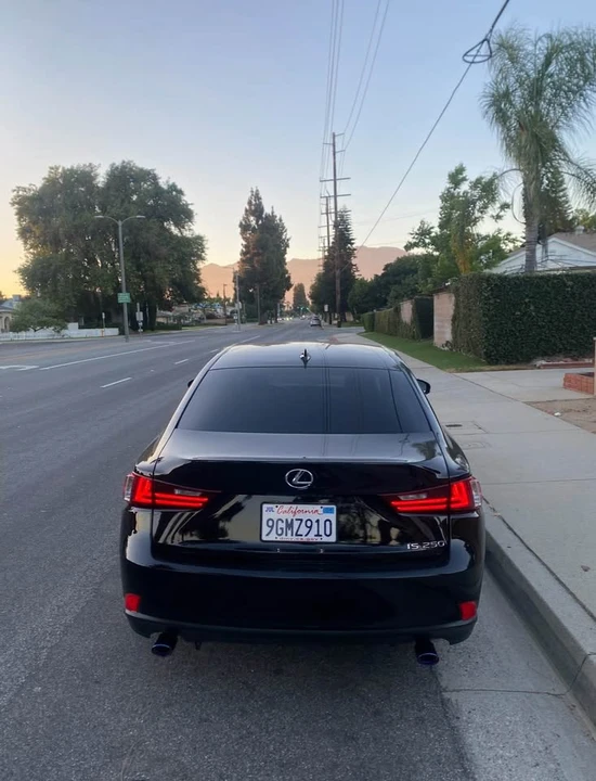 2015 Lexus IS 3rd Gen - Image 2 of 5
