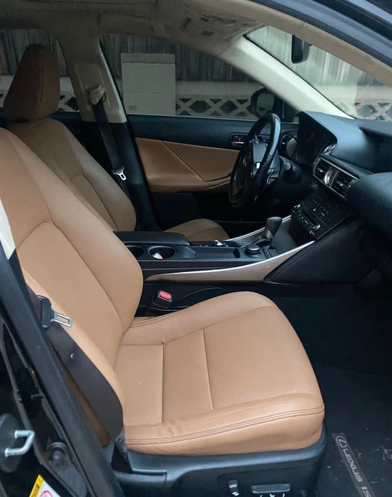 2015 Lexus IS 3rd Gen - Image 4 of 5