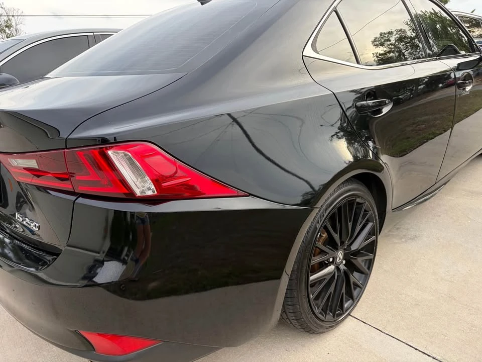 2015 Lexus IS 3rd Gen - Image 7 of 12